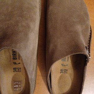 Birkenstock clogs - NWOT Size 38 Narrow width